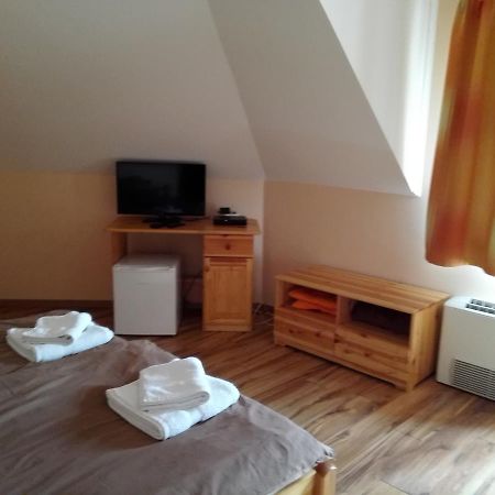 Vidor Vendeghaz Hotel Demjen Bagian luar foto